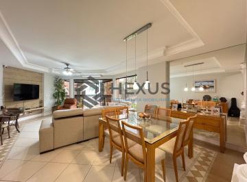 Foto · Apartamento reformado com varanda e lazer a 150m da praia na região da Brunella