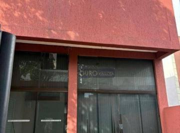 03cf6124068c65e46b79da24215d6a66ca6bc1bd · Salão Comercial com 150m²