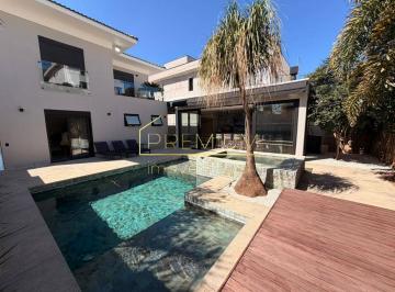 Casa · 350m² · 4 Quartos · 4 Vagas · Casa moderna com vista para o lago no Reserva da Serra Jundiaí