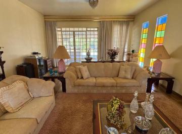 Casa de 4 quartos, Brasília · Casa de 302 m² com 4 quartos à venda na Asa Norte
