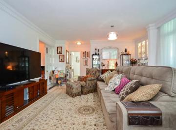 Apartamento de 4 quartos, São Paulo · Apartamento de 230 m² com 4 dormitórios à venda no Pacaembu