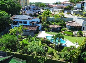 Casa · 200m² · 4 Quartos · 4 Vagas · Casa Alto Padrão em Jardim Grimaldi, Valença/BA