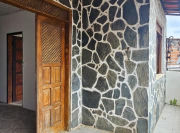 Apartamento · 54m² · 2 Quartos · Apartamento em Tento, Valença/BA