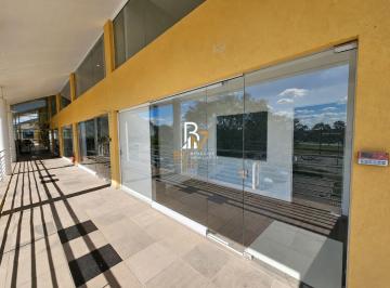 Comercial · 70m² · 3 Quartos · 1 Vaga · Loja em Alphaville Graciosa - Shopping Alpha Mall Graciosa - Aproximadamente 70m