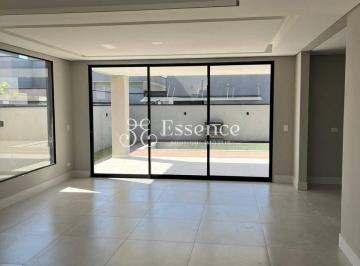 Casa · 300m² · 3 Quartos · 4 Vagas · Sobrado novo à venda no Condomínio Terras do Vale em Caçapava/SP