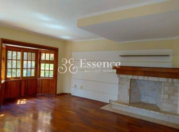 Casa · 170m² · 5 Quartos · 2 Vagas · Sobrado à venda no Condomínio Villagio Del Sole em Campos do Jordão/SP