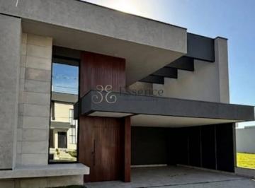 Casa · 300m² · 3 Quartos · 4 Vagas · Casa nova à venda no Condomínio Ouroville em Taubaté/SP