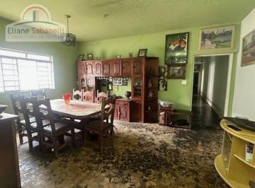Casa · 220m² · 2 Quartos · 1 Vaga · Casa com 2 amplos quartos à venda, 220m no Jardim Previdência