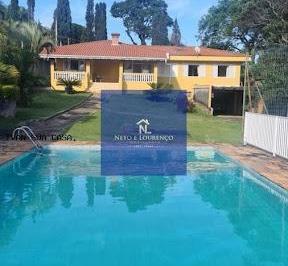 Casa · 440m² · 4 Quartos · 6 Vagas · Casa Estilo Chácara com Amplo Terreno no Caxambu - Jundiaí