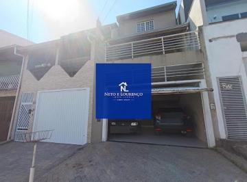 Casa · 211m² · 2 Quartos · 2 Vagas · Sobrado à Venda no Jardim Itália - 211m² Construídos, 2 quartos e Área Gourmet C