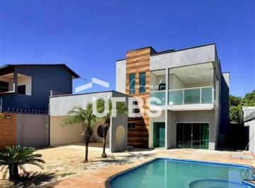 Casa · 259m² · 5 Quartos · 6 Vagas · Sobrado espaçoso na 309 Sul | 5 Quartos | 3 Suítes | 6 vagas