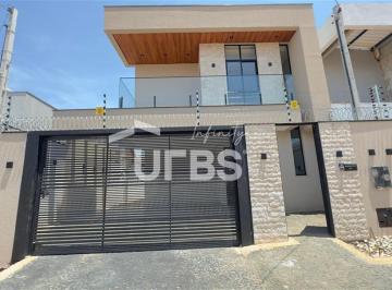 Casa · 160m² · 3 Quartos · 2 Vagas · Sobrado 3 suítes na 309 sul