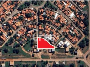 Terreno · 2240m² · LOTE MULTIFAMILIAR HM 2.240 m2 - 1005 SUL PLANO DIRETOR