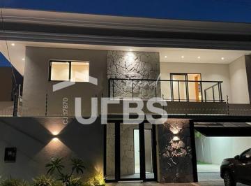 Casa · 165m² · 3 Quartos · 2 Vagas · 0 - Sobrado 3 quartos, sendo 3 suítes