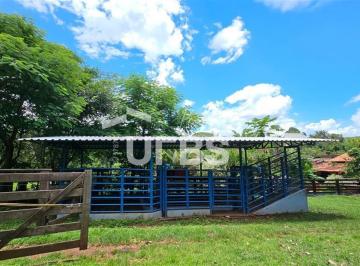 Comercial · 1m² · 5 Quartos · FAZENDA RECANTO DAS AGUAS