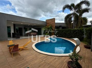 Casa · 385m² · 5 Quartos · 5 Vagas · Casa térrea 5 suítes na quadra 110 Sul