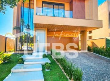 Casa · 4 Quartos · 2 Vagas · Casa em condomínio com 4 suítes
