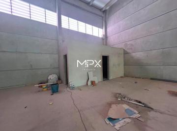 Comercial · 380m² · Barracão para alugar no Jardim Algodoal em Piracicaba.