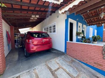 Casa de 3 quartos, Peruíbe · Casa com 3 quartos e área gourmet em Peruíbe.