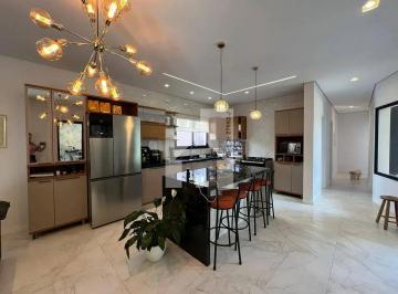 Casa · 276m² · 4 Quartos · 2 Vagas · Casa em Chácaras Aracary, Várzea Paulista/SP de 276m² 4 quartos à venda por R$ 1.330.000,00