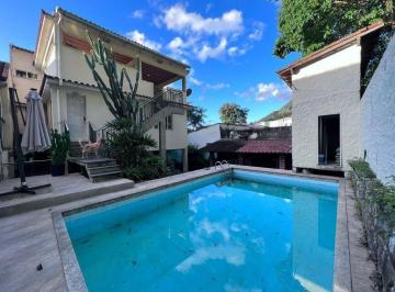 Casa · 352m² · 4 Quartos · 4 Vagas · Casa em São Francisco, Niterói/RJ de 352m² 4 quartos à venda por R$ 1.300.000,00