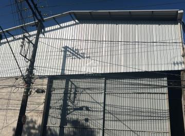 Comercial · 130m² · Galpão para Locação em Jardim América, Cariacica - 130m²