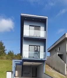 Casa · 135m² · 3 Quartos · 4 Vagas · Sobrado em Vila São Francisco, Cotia/SP de 135m² 3 quartos à venda por R$ 750.000,00 ou para locação
