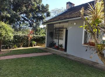Casa · 165m² · 2 Quartos · Casa Com Amplo Pátio Bairro Teresópolis