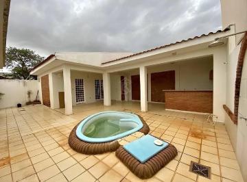 Casa · 3 Quartos · Casa em Jardim Maria Izabel, Marília/SP de 0m² 3 quartos para locação R$ 6.000,00/mes