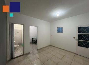 Casa · 30m² · 1 Quarto · 2 Vagas · Casa em Jardim Lúcia, São Paulo/SP de 30m² 1 quartos para locação R$ 1.800,00/mes