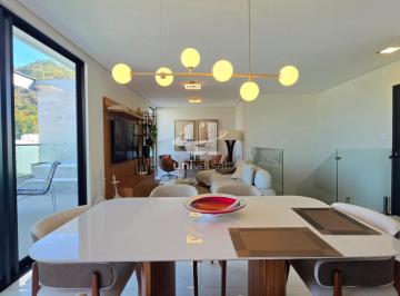 Apartamento · 214m² · 4 Quartos · 4 Vagas · Cobertura Duplex no Centro com 4 Quartos e 4 Vagas