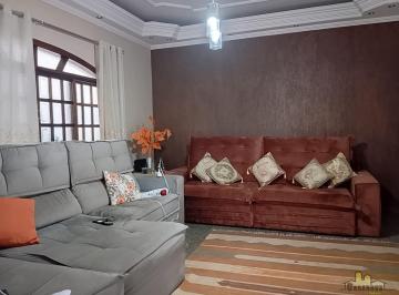 Casa · 360m² · 3 Quartos · 4 Vagas · Casa em Jardim Maria Amélia, Jacareí/SP de 0m² 3 quartos à venda por R$ 750.000,00