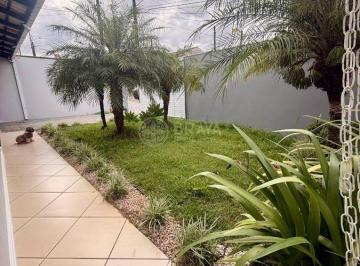 Casa en Venda de 5 quartos João Costa · Casa em João Costa, Joinville/SC de 167m² 5 quartos à venda por R$ 800.000,00