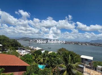 Casa · 200m² · 4 Quartos · 2 Vagas · Casa em Praia da Costa, Vila Velha/ES de 200m² 4 quartos à venda por R$ 3.200.000,00