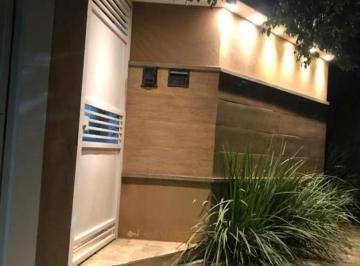 Casa · 258m² · 3 Quartos · 4 Vagas · Casa em Ana Carla, Marília/SP de 258m² 3 quartos à venda por R$ 800.000,00