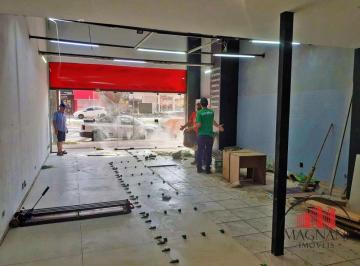 Comercial · 95m² · 3 Quartos · OPORTUNIDADE ÚNICA NA AVENIDA BRASIL! Sala Comercial com Mezanino de Frente para a Praça Rocha Pombo