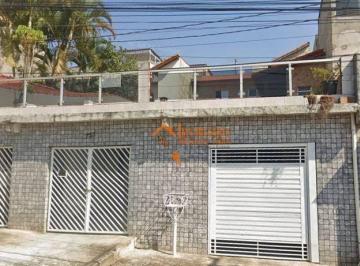 Casa · 250m² · 3 Quartos · 2 Vagas · Sobrado em Parque Continental III, Guarulhos/SP de 250m² 3 quartos à venda por R$ 800.000,00
