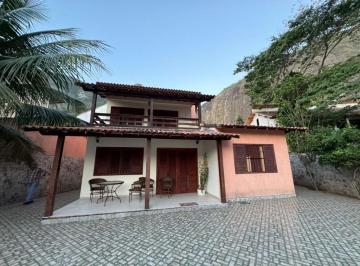 Casa · 198m² · 6 Quartos · 3 Vagas · Casa em Itacoatiara, Niterói/RJ de 198m² 6 quartos à venda por R$ 3.200.000,00
