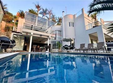 Casa · 630m² · 5 Quartos · 4 Vagas · Casa de Condomínio para alugar em Jardim Botânico (sousas) de 630.00m² com 5 Quartos, 5 Suites e 4 G