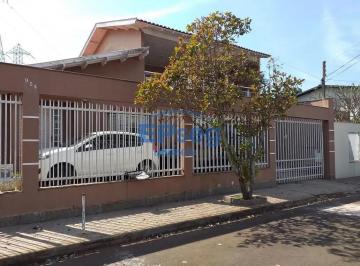 Casa · 430m² · 5 Quartos · 3 Vagas · Casa em Caravelle, Londrina/PR de 430m² 5 quartos à venda por R$ 800.000,00