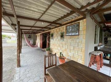 WhatsApp Image 2026-08-17 at 16.29 · Casa na Pinheira com Kitnet 180m2