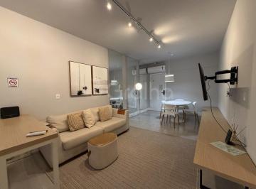 Apartamento · 36m² · 1 Quarto · Estúdio com 36 m² no Centro de Florianópolis