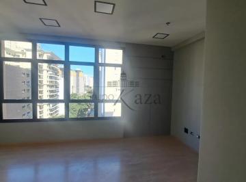 Comercial · 37m² · 2 Vagas · Sala Comercial - Edifício Lê Classique - Parque Residencial Aquárius - 37m².