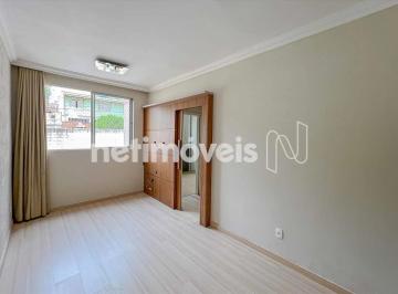 Sala · Apartamento de 02 quartos à venda no Glória!