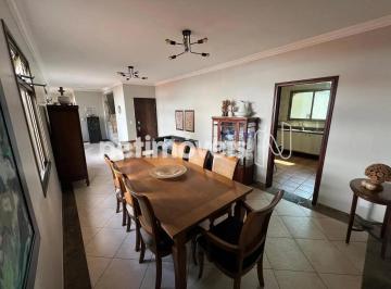 Sala · Cobertura Espaçosa de 400 m²; no Liberdade