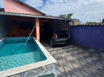 Casa de 2 quartos, Itanhaém · Casa com piscina e 2 quartos em Itanhaém.
