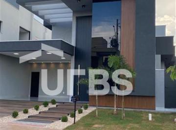 Casa · 172m² · 3 Quartos · 4 Vagas · Casa Térrea no Condomínio Parqville Jacarandá - Aparecida de Goiânia