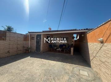 Casa · 240m² · 2 Quartos · 1 Vaga · Casa com 2 Quartos, Piscina e Anexo com Suíte à Venda em Itaipuaçu | Maricá