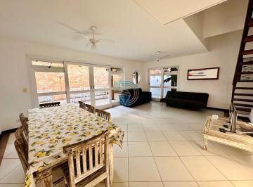 Foto 01 · Casa em condomínio no Camburi, São Sebastião-SP: 4 quartos, 2 suítes, 2 salas e 200m² de área.