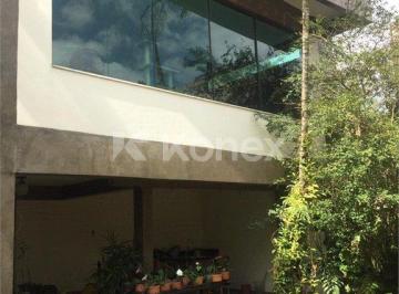Casa · Sobrado à venda com 4 quartos em Vila Amélia, São Paulo